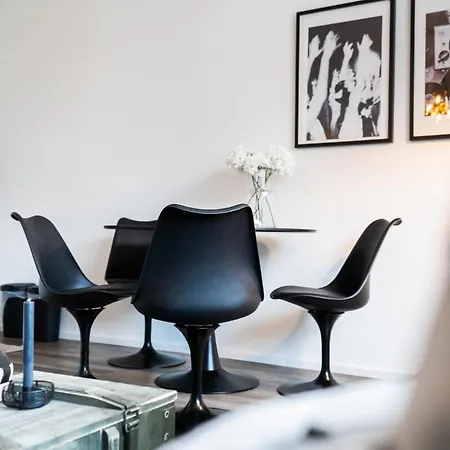 Designstudio - Zentral - 4 Personen - Cosy Вісбаден